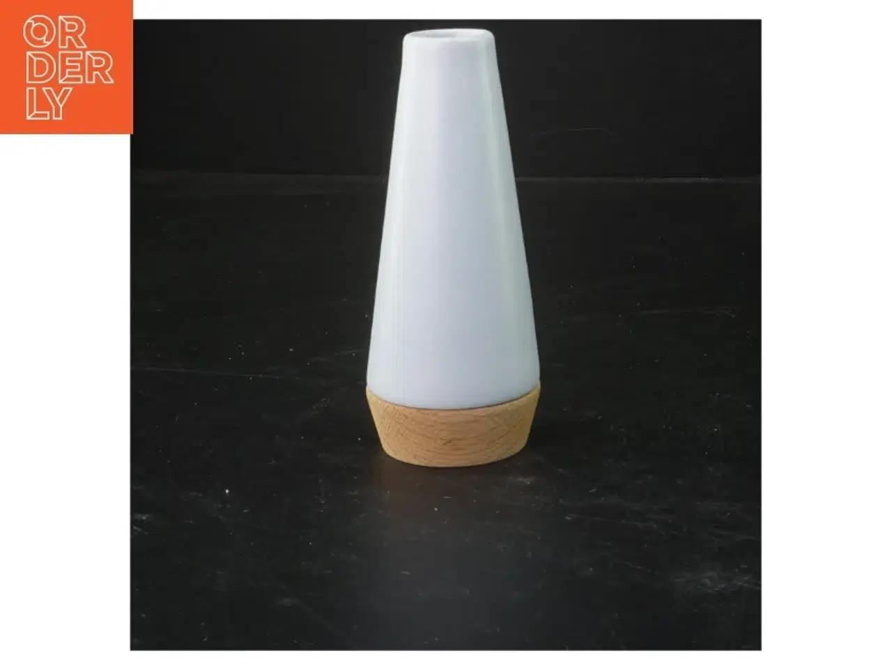 Billede 1 - Blå vase med træbund fra Novaform (str. 13x5 cm)