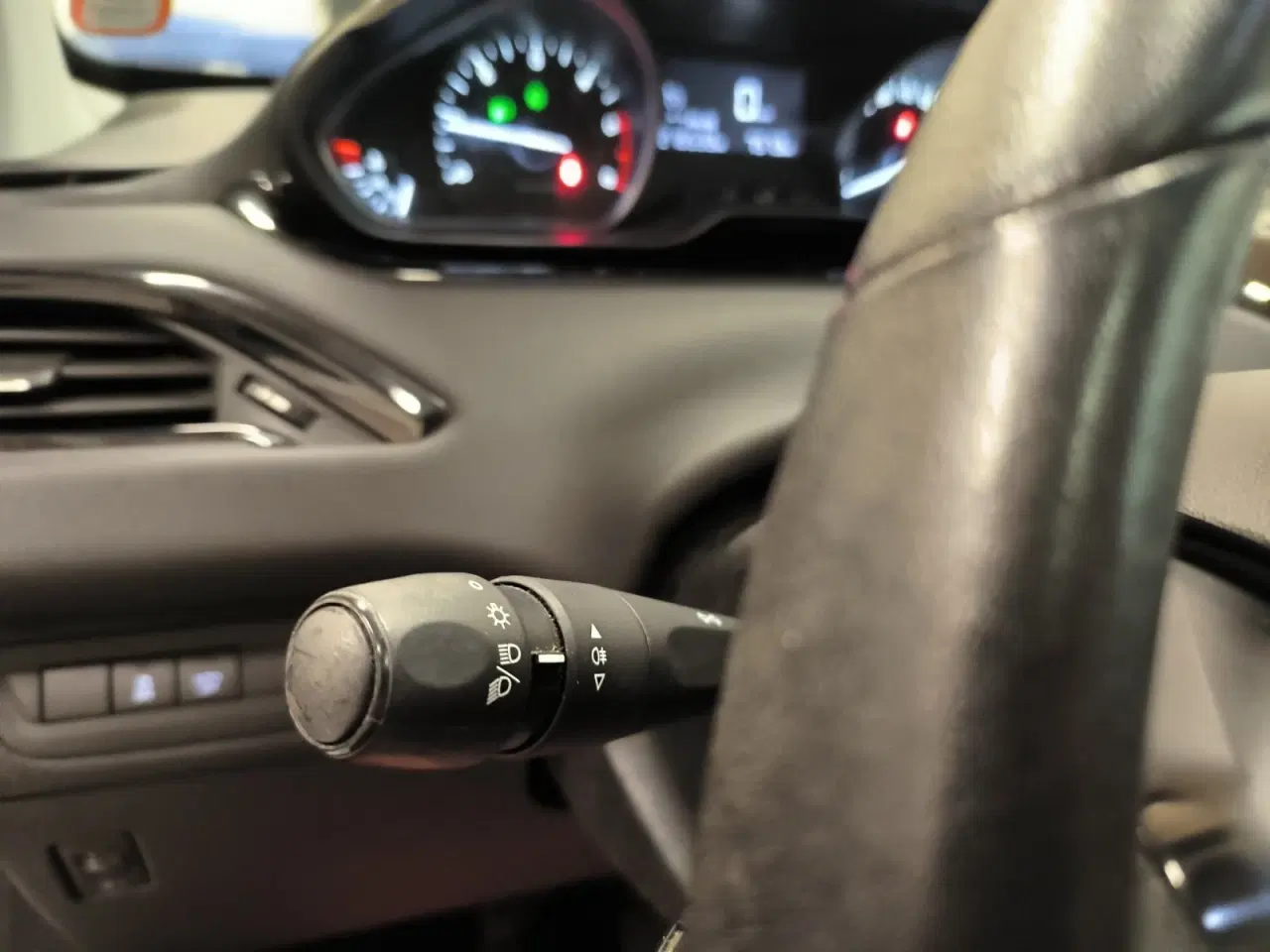 Billede 12 - Peugeot 208 1,6 BlueHDi 100 City Sky