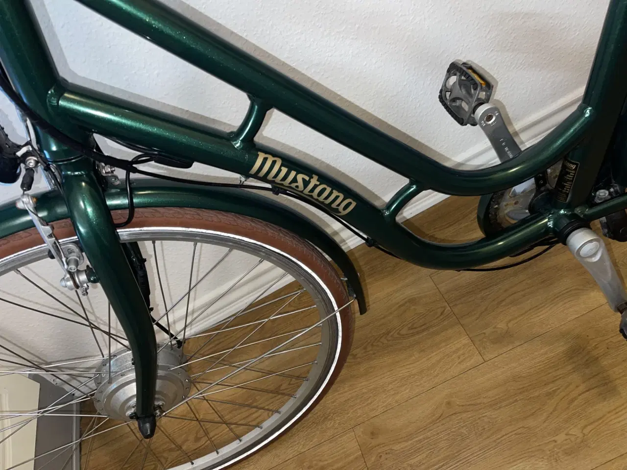 Billede 4 -  flot Mustang dame elcykel 28"  7 gear. 