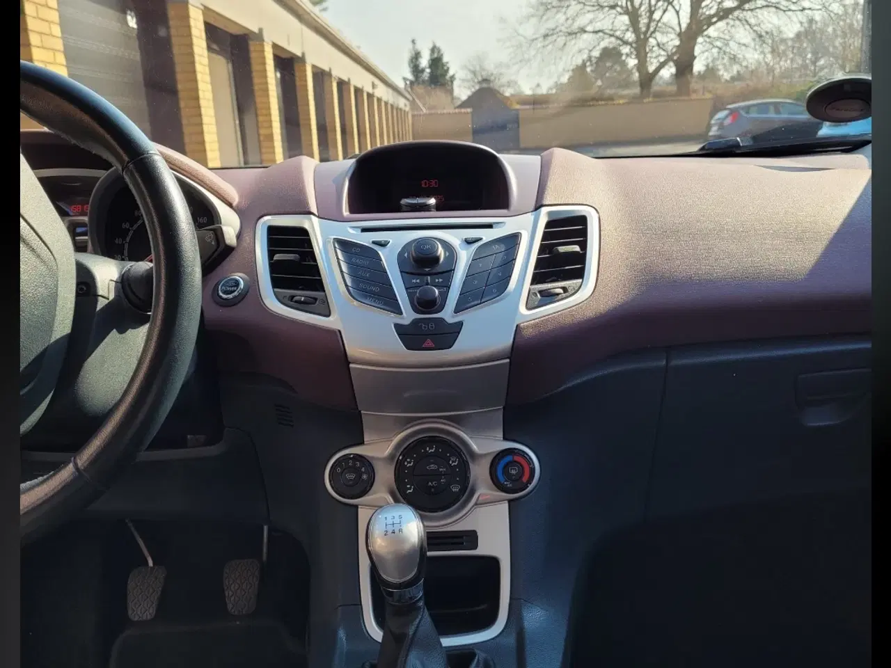 Billede 5 - Flot og velholdt Ford Fiesta 