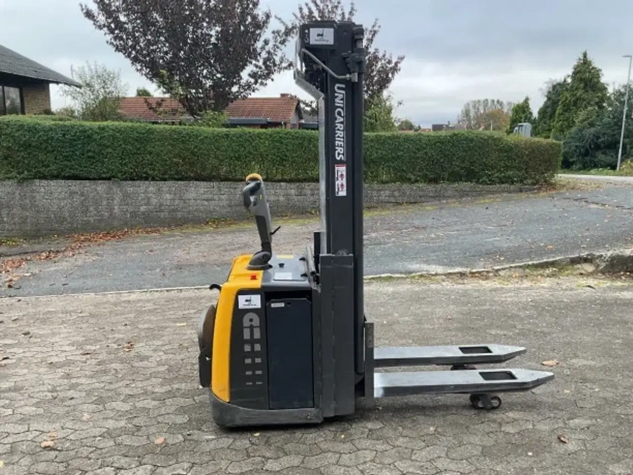 Billede 2 - Atlet 1600Kg Stabler med Servostyring og Intialløft