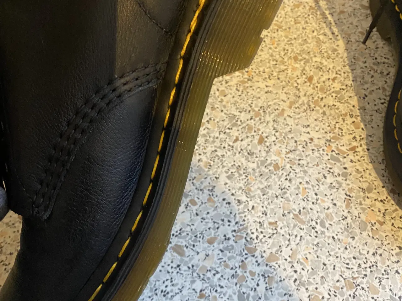 Billede 3 - Dr. Martens støvler str. 39