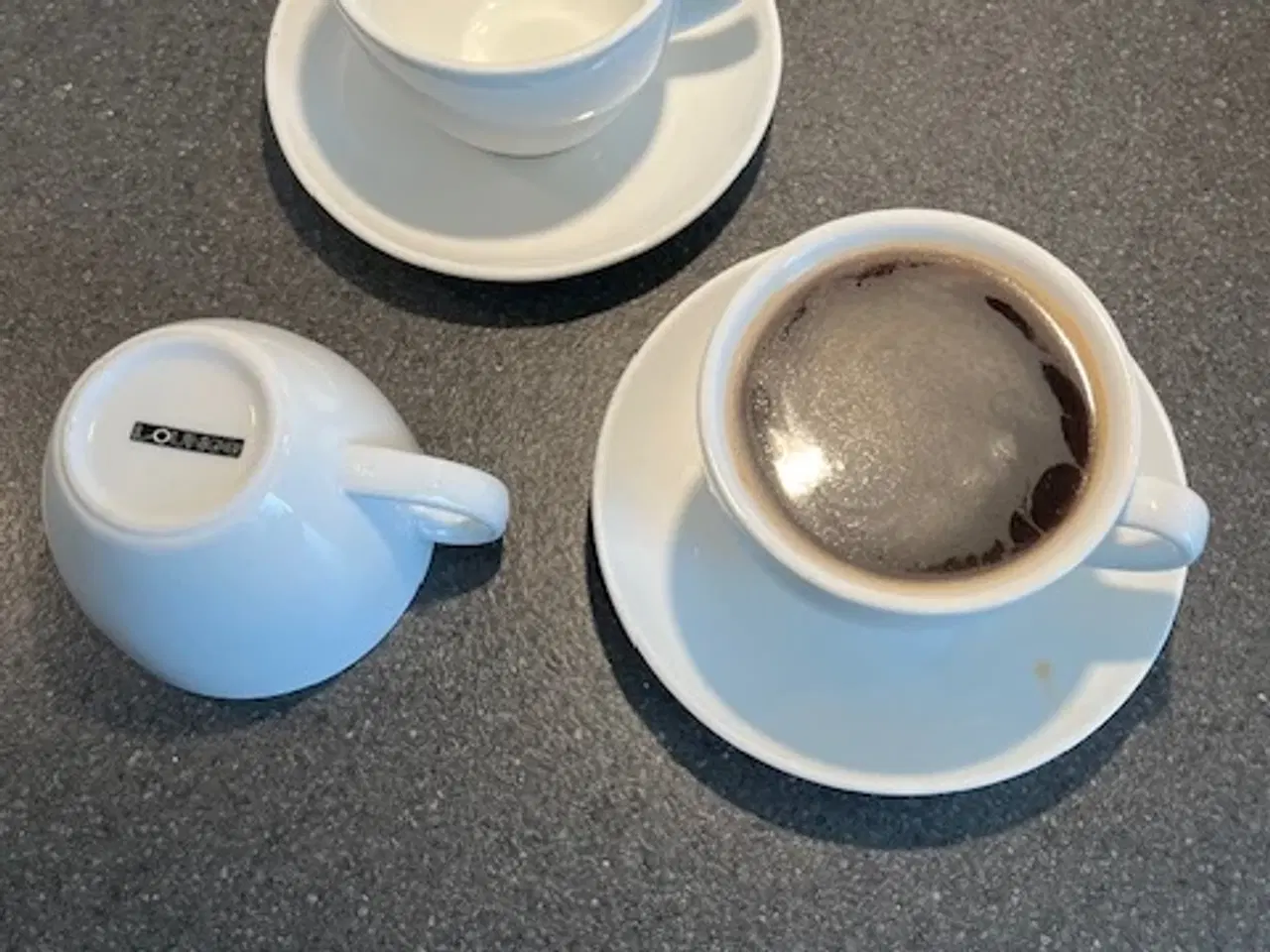 Billede 3 - 3 Lounge Cappuccinokopper i hvid porcelæn–Som nye