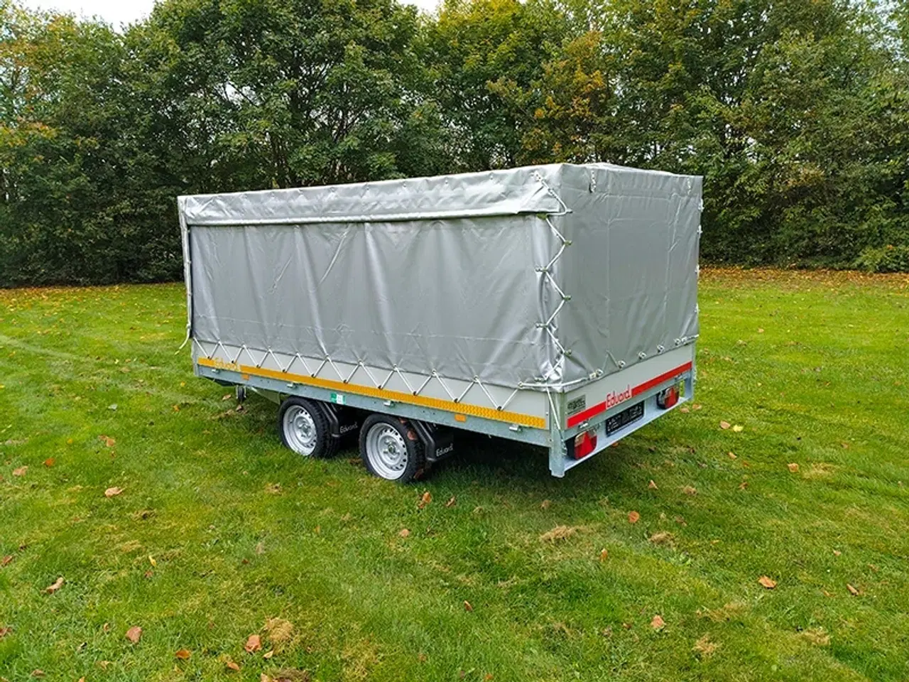 Billede 6 - Høj presenning m. gardinsider til Eduard 3318 trailer