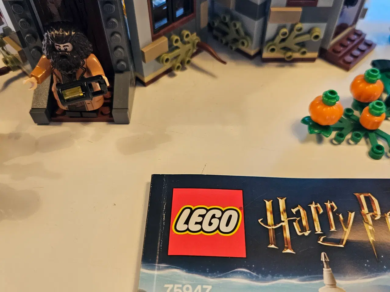 Billede 2 - Lego Hagrids hytte: Stormvinds redning