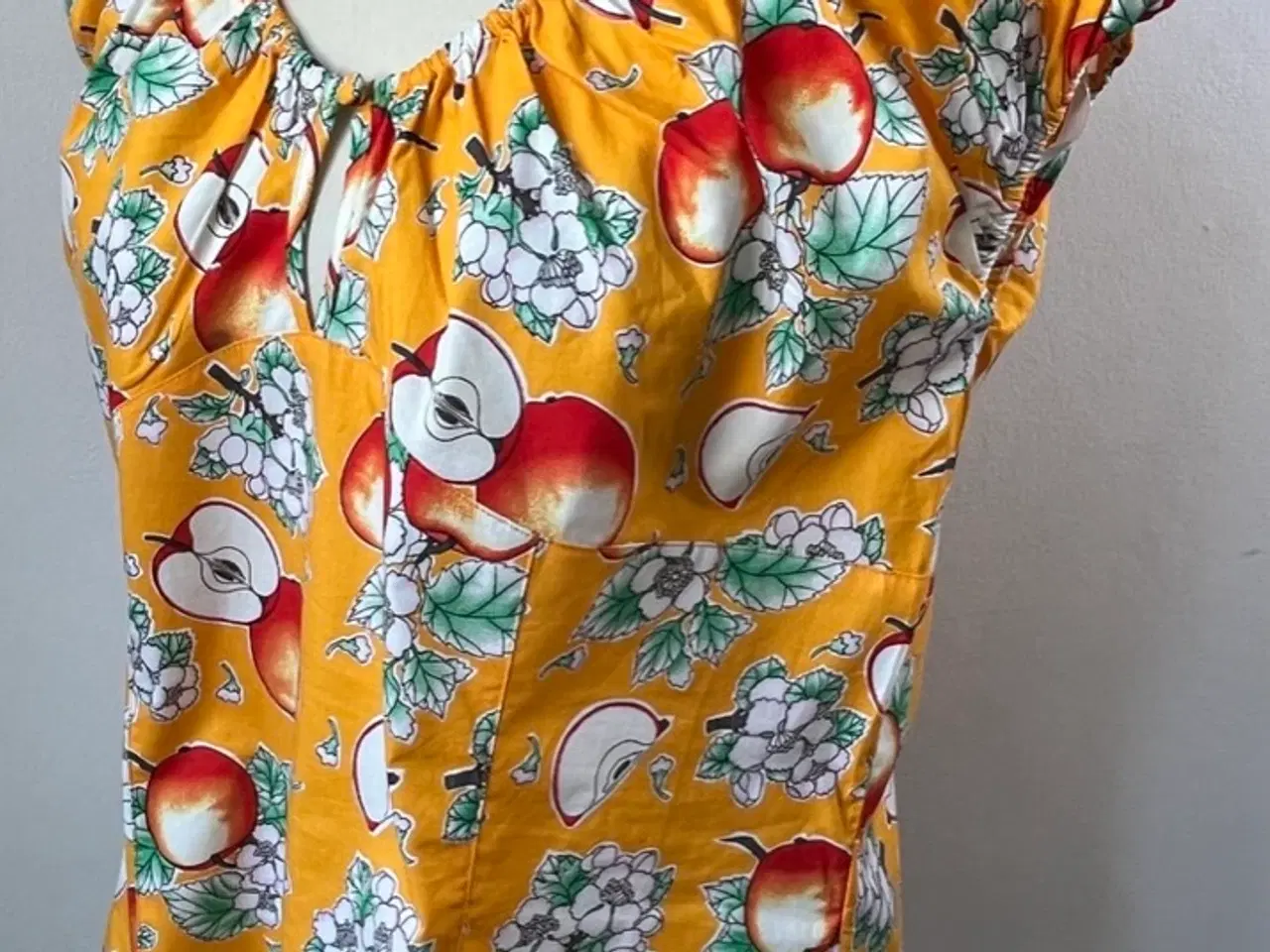 Billede 4 - Hell Bunny, bluse, str 44