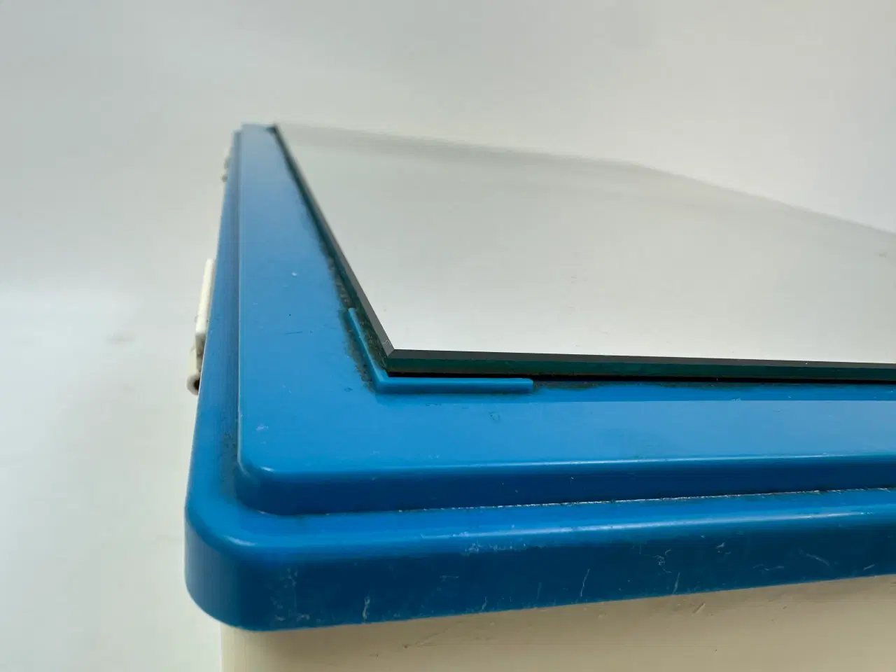 Billede 3 - Lille retro spejlskab / toiletskab 