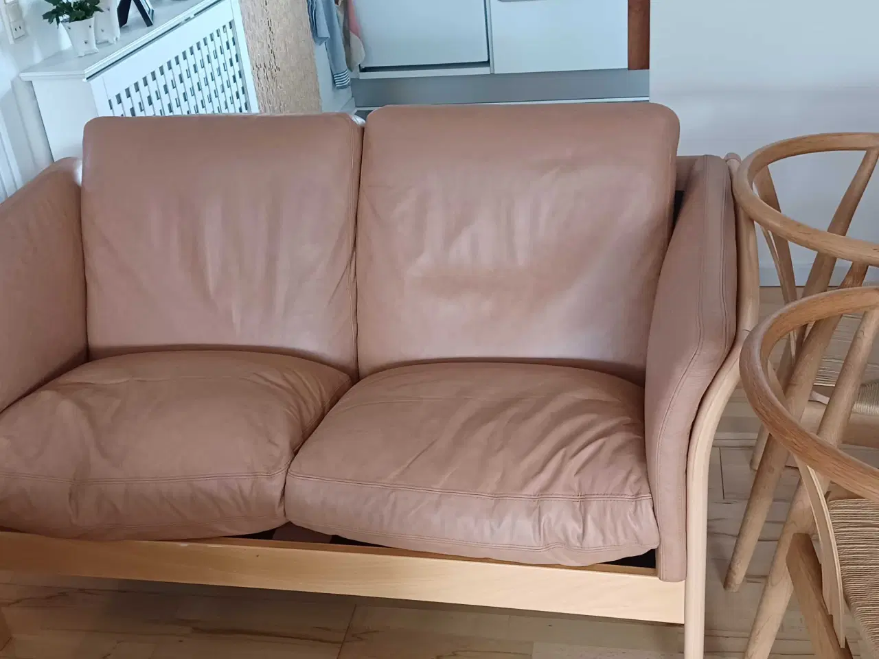 Billede 1 - Cognacfarvet lædersofa
