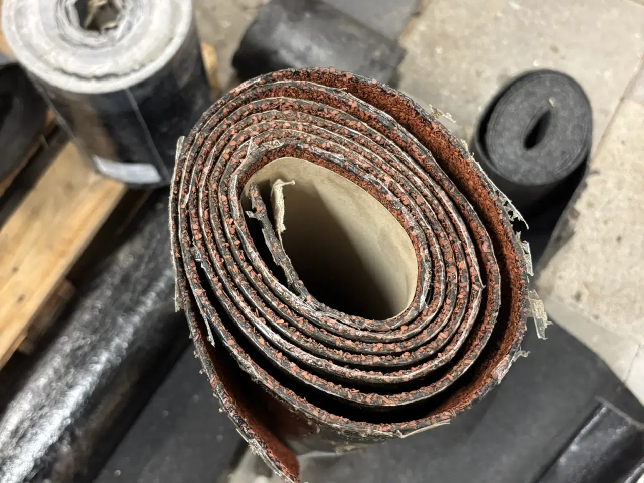 Billede 2 - Tagpap og div. andet tilbehør til tagdækning. BYD