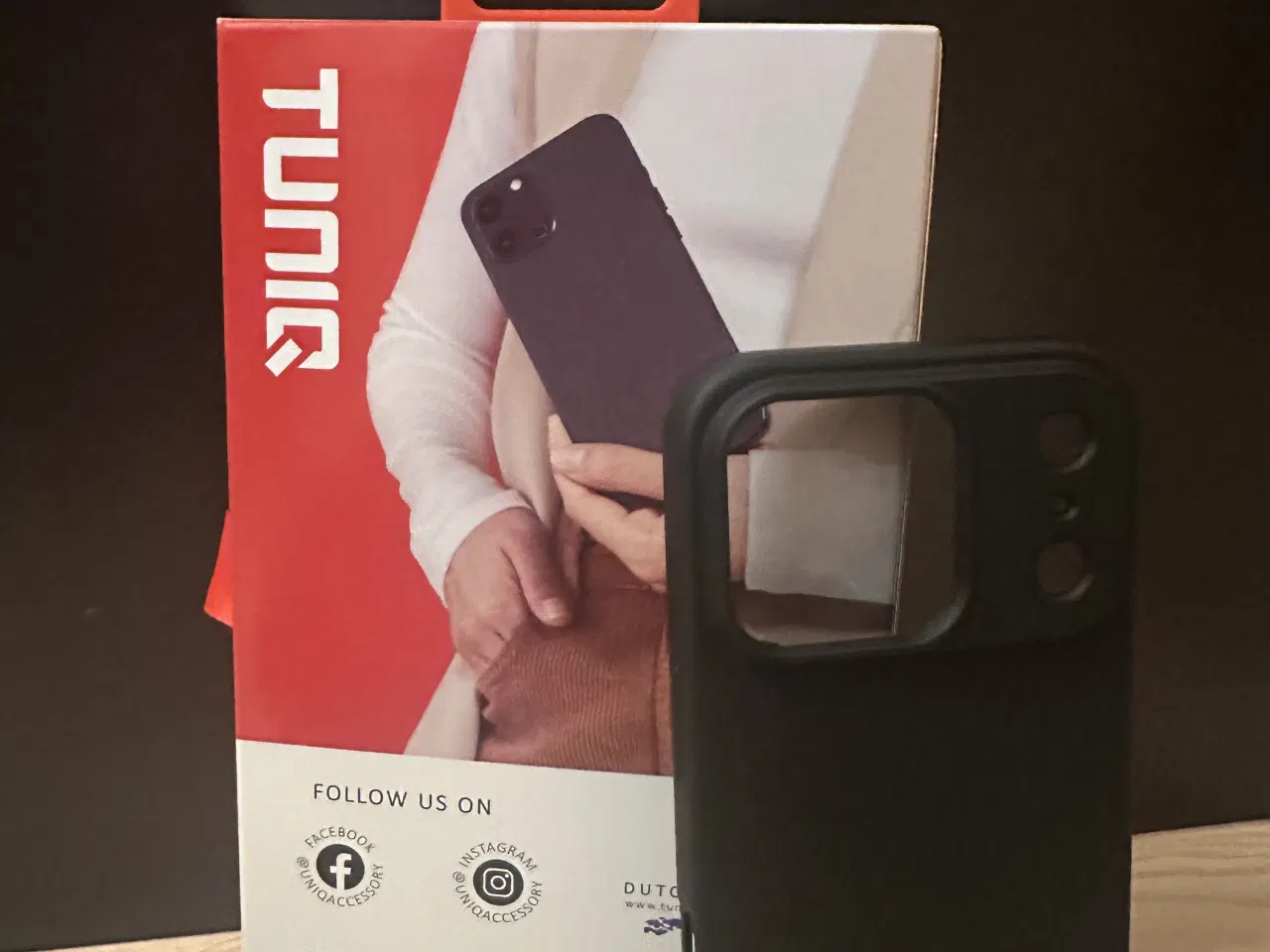 Billede 1 - TUNIQ Black Edge back cover til iPhone 17 Pro