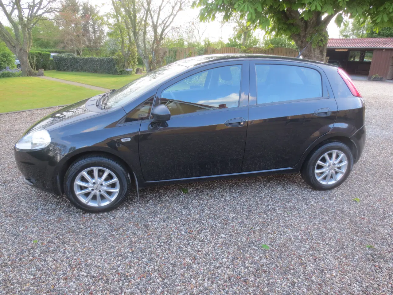 Billede 4 - Fiat Punto 1.2 i Km 137, Nysynet. 