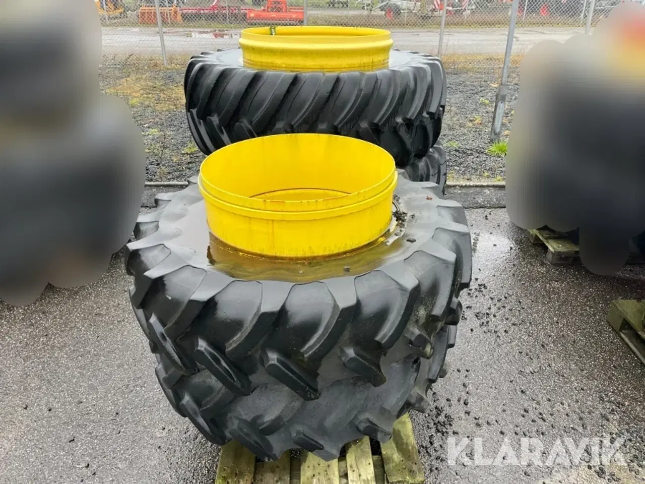 Billede 2 - Tvillingehjul Alliance og Michelin 4 styk - med 8 klemmer