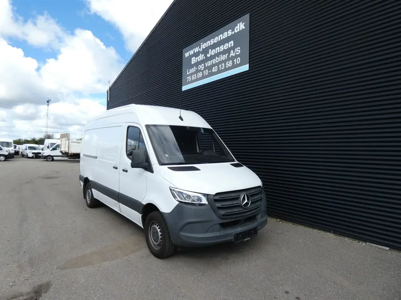 Billede 1 - Mercedes-Benz Sprinter 316 2,1 CDI A2 H2 RWD 163HK Van Aut.