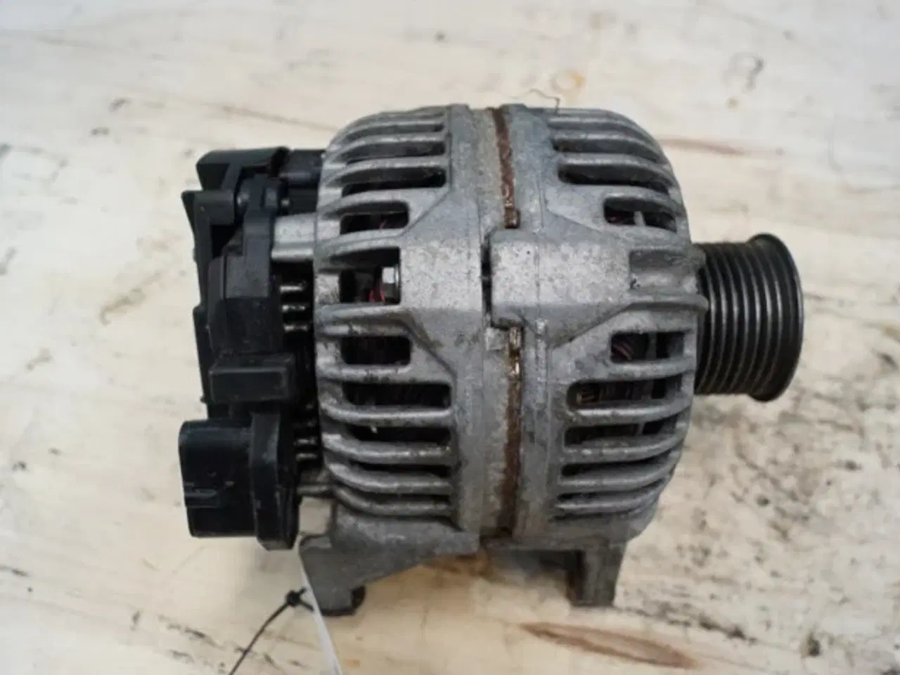 Billede 9 - New Holland Generator 24V 70Amp 4892318