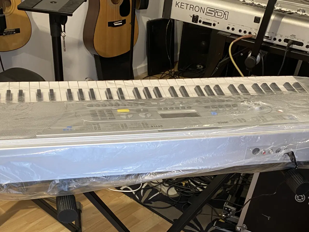 Billede 10 - Weinberg Keyboard de Luxe – helt nyt inkl. stativ,