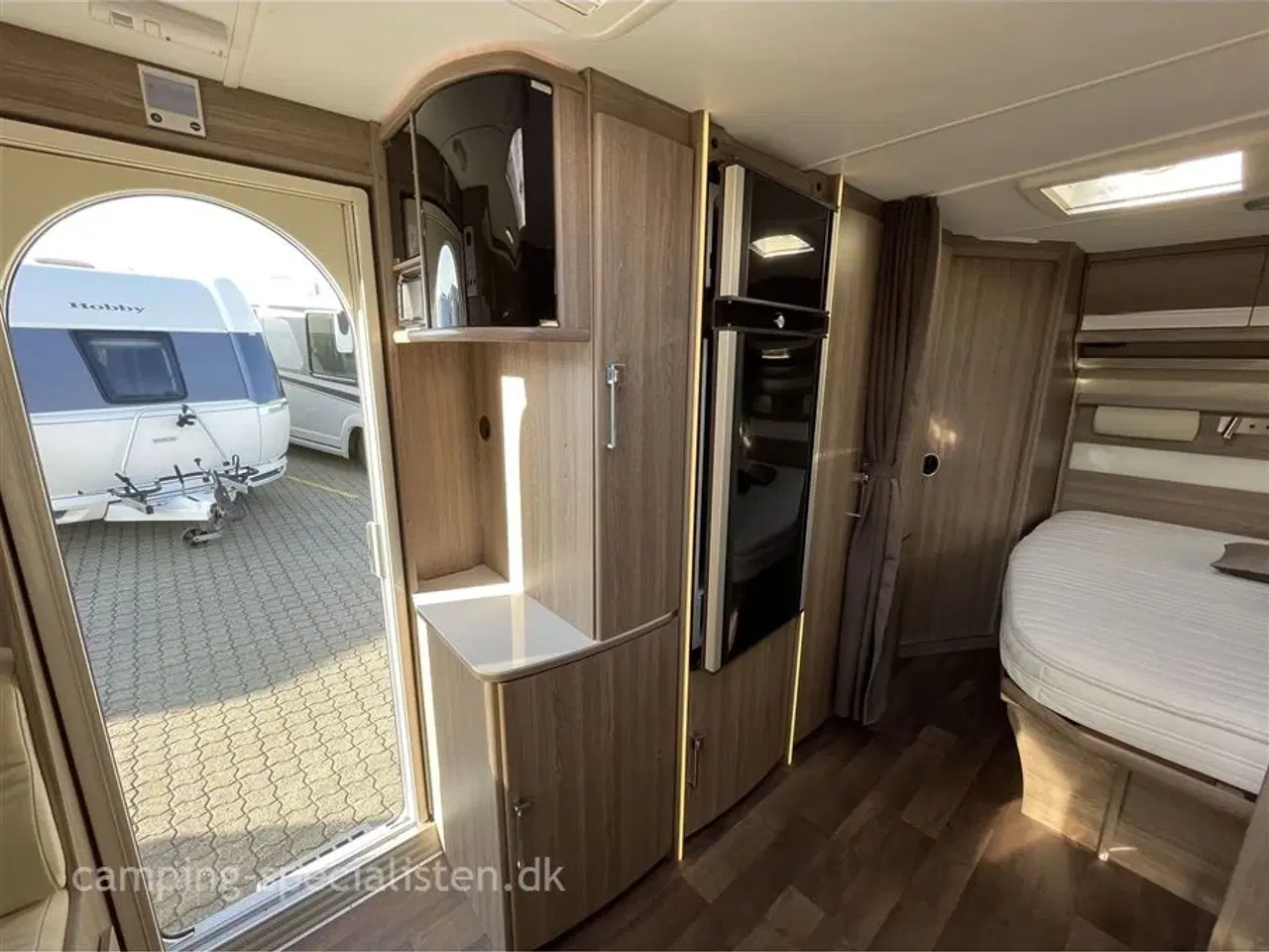 Billede 6 - 2015 - Kabe Royal 560 XL KS   Kabe Royal 560 XL/KS model 2015 kan nu ses hos Camping-Specialisten.dk