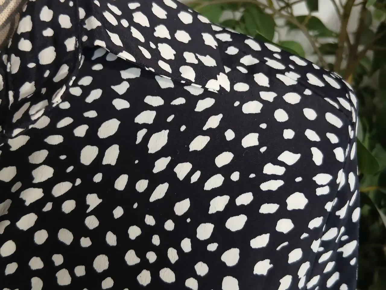 Billede 3 - Skjorte. Emma Ella. M/L