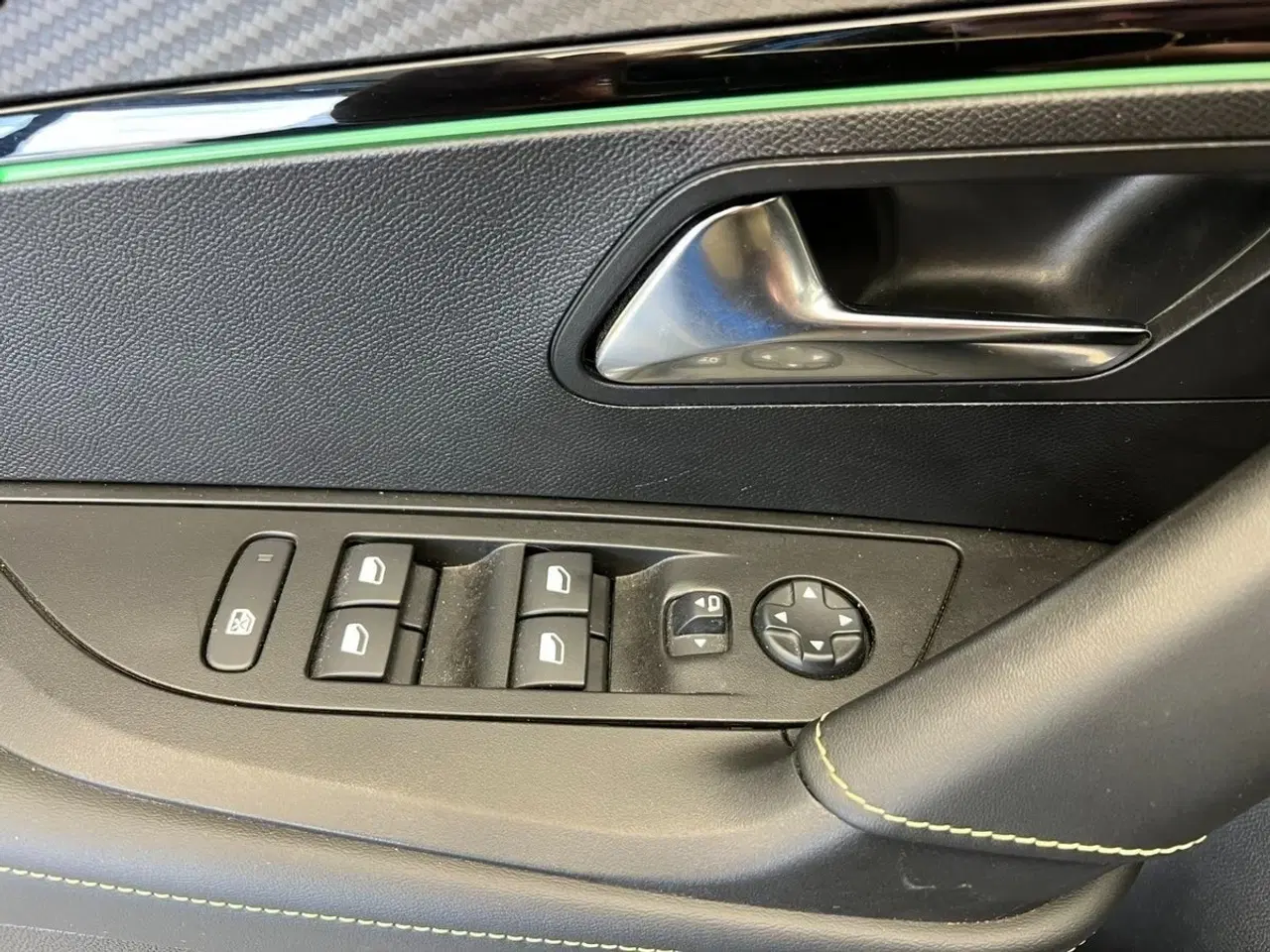 Billede 9 - Peugeot e-2008 50 GT