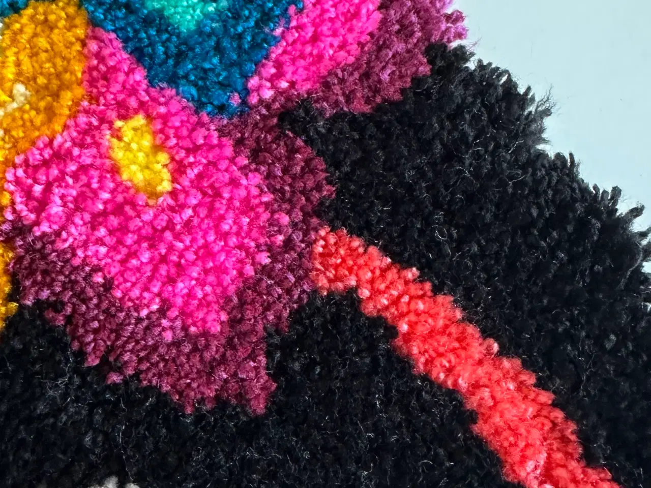 Billede 9 - Tuftet Frida Kahlo vægtæppe 