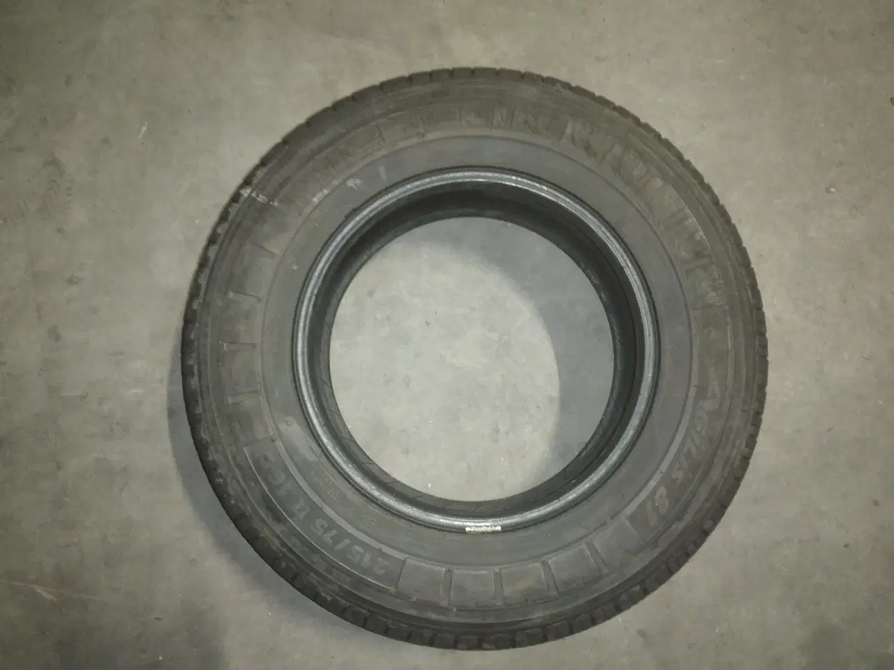 Billede 1 - 4 stk. Michelin dæk til varebil