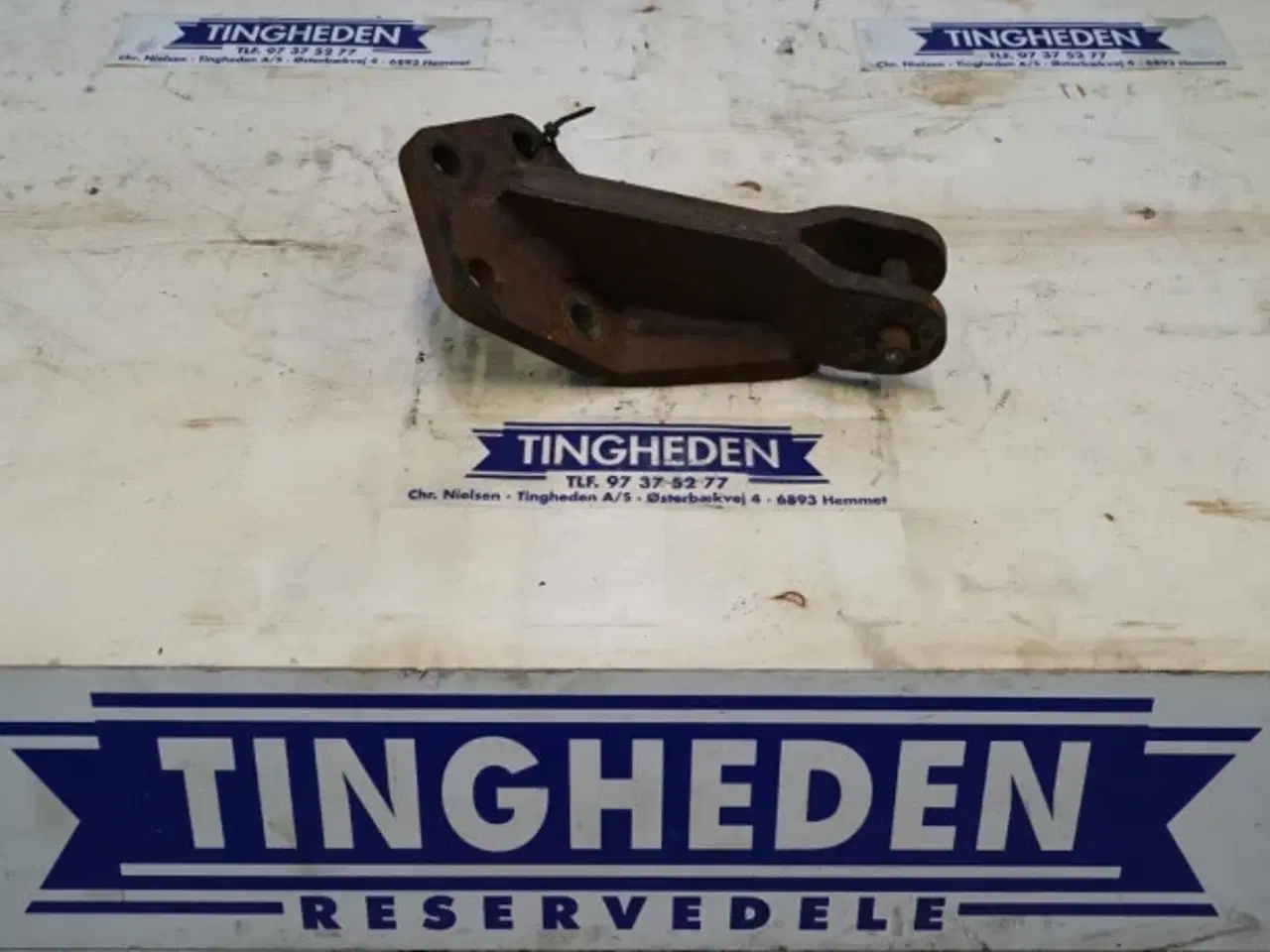 Billede 2 - Case Maxxum 115 Slinger Arm Holder 5188925