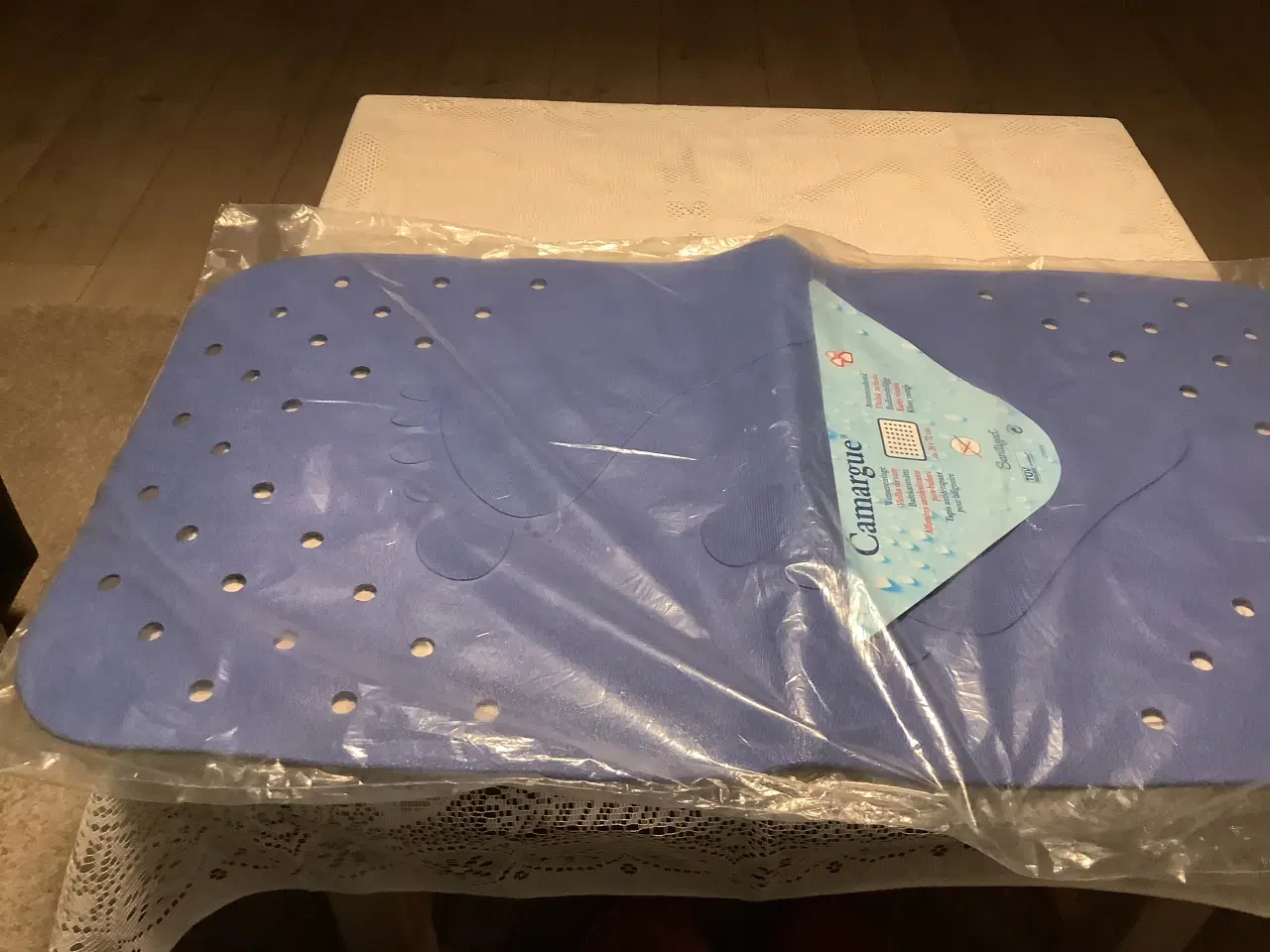 Billede 2 - Blå badekarsmåtte str ca 38x72cm 