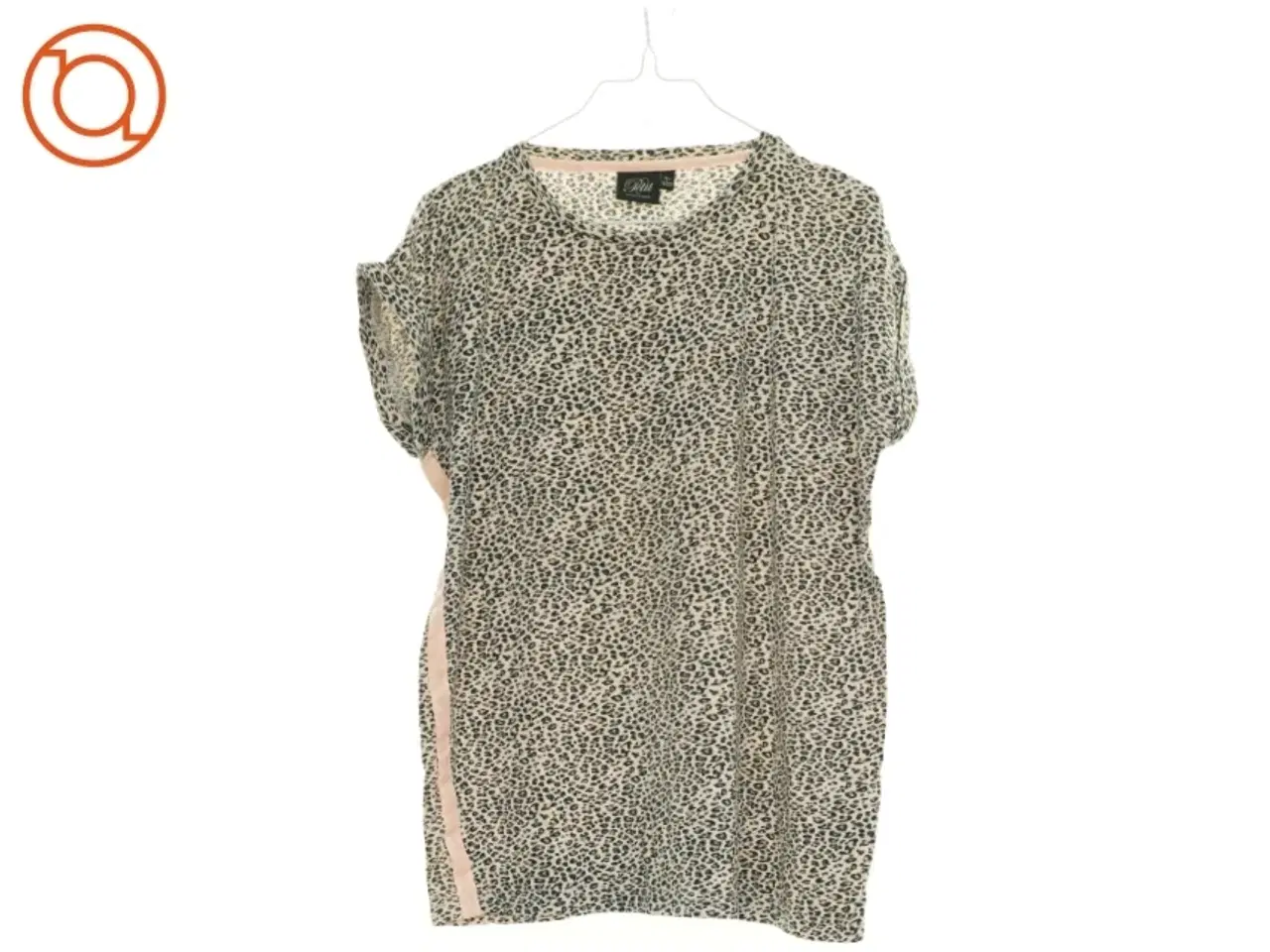 Billede 1 - T-shirt fra Sofie Schnoor (str. 140 cm)