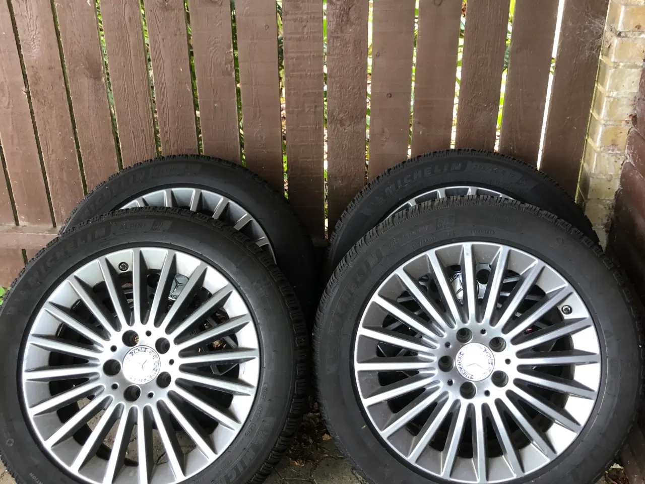 Billede 1 - 4 stk. 17” vinterhjul.