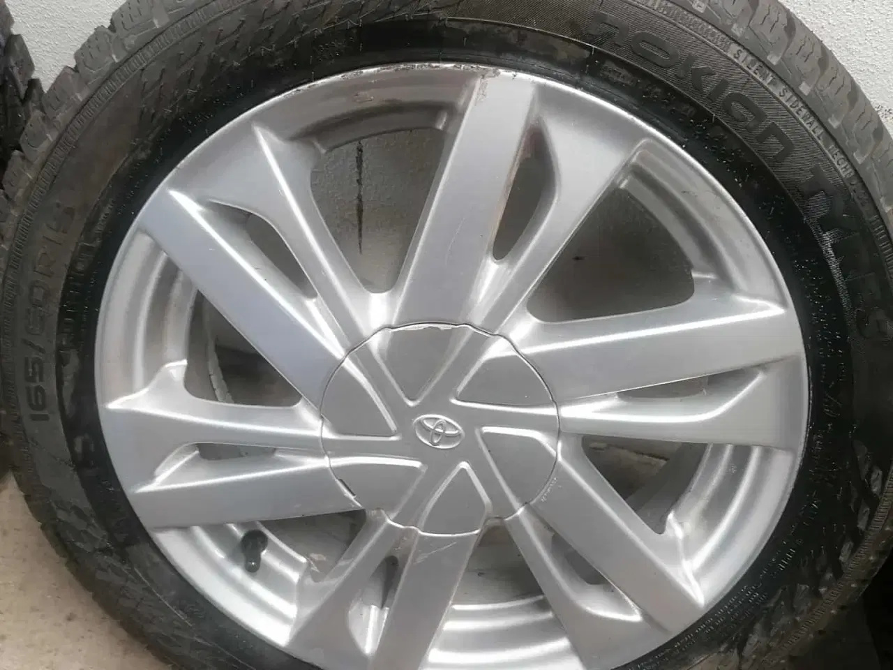 Billede 4 - Toyota aygo fælge M. Nye Vinterdæk