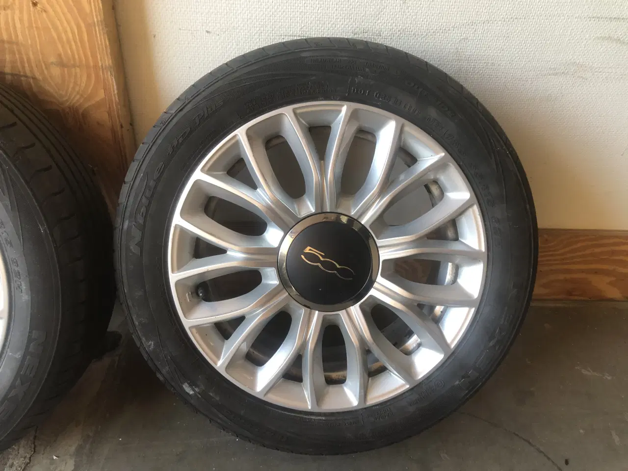 Billede 5 - Fiat 500e vinterhjul med nye Continental vinterdæk