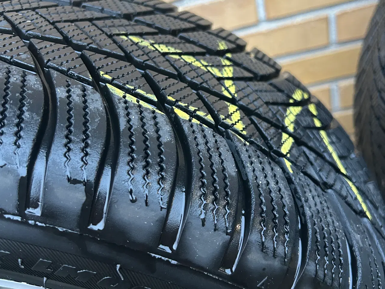 Billede 7 - Vinterdæk med alufælge til Seat Tarraco