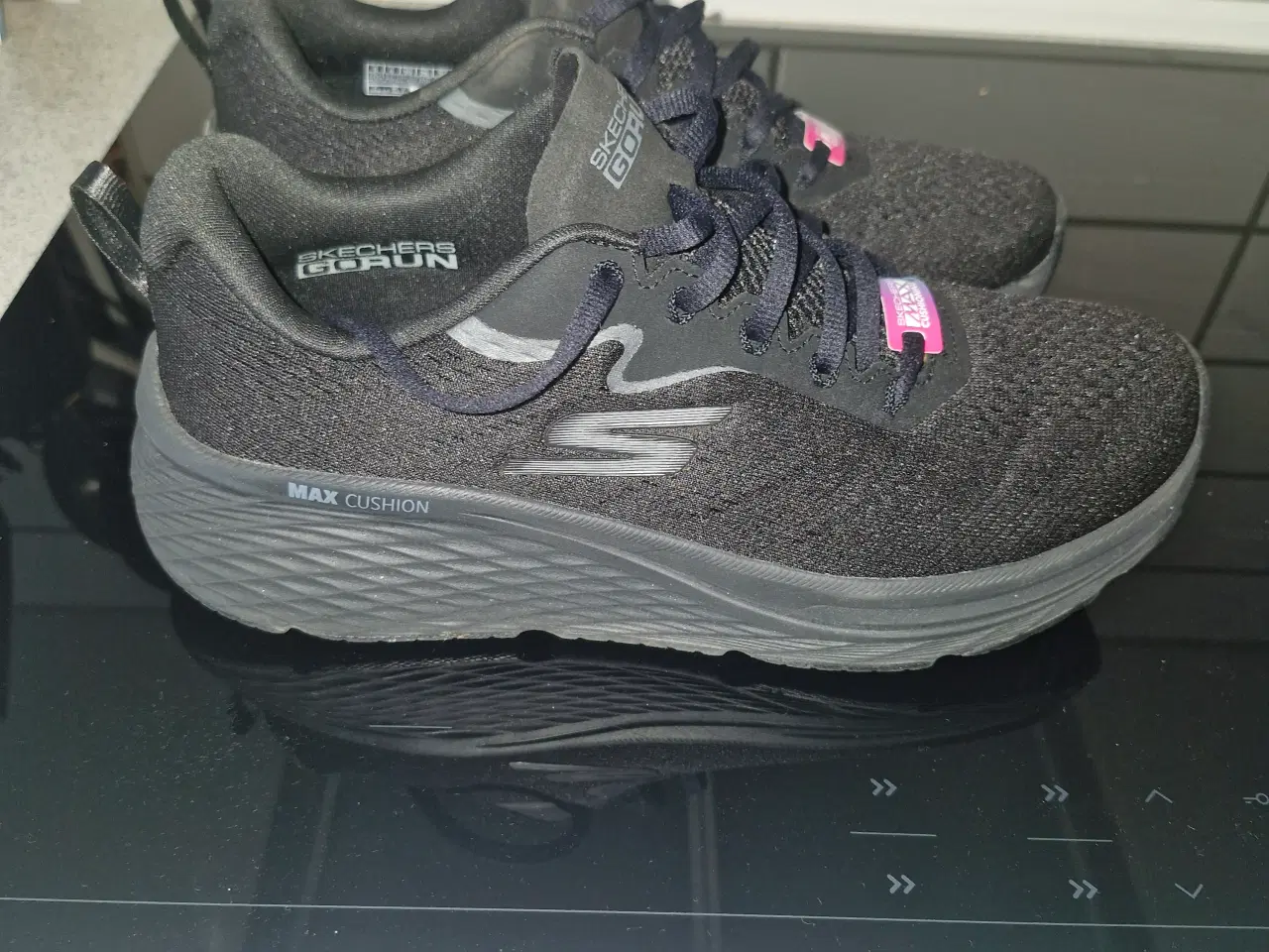 Billede 1 - Skechers løbesko 