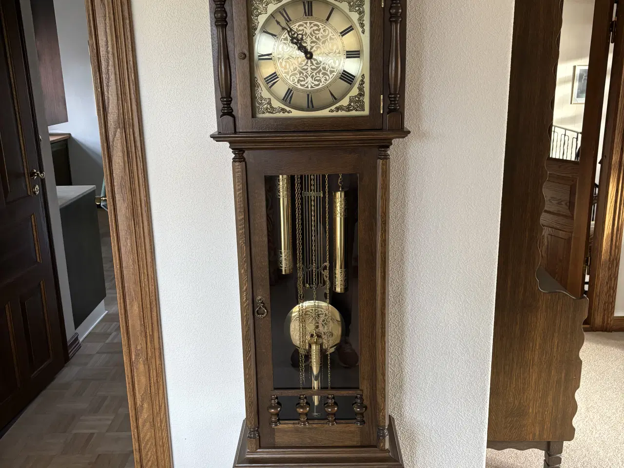 Billede 1 - Bornholmer ur i massiv ege træ