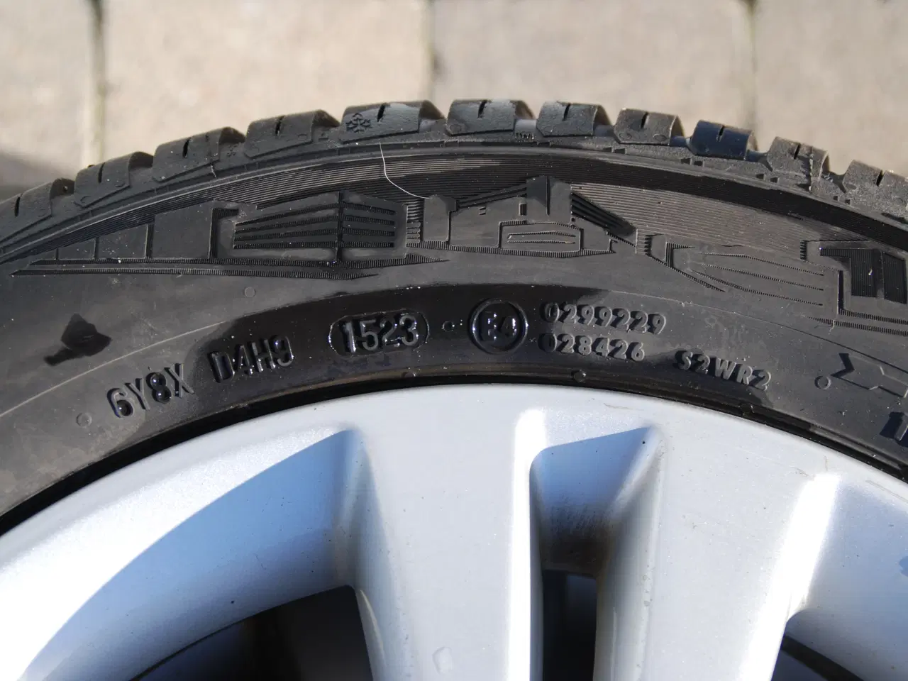 Billede 12 - Helårsdæk på alufælge