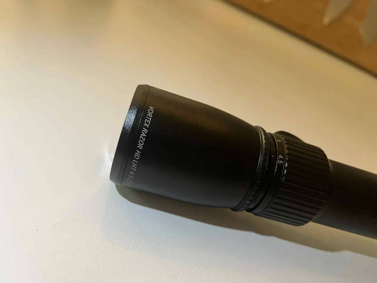 Billede 2 - Vortex Razor HD LHT 4,5-22x50 FFP - MRAD