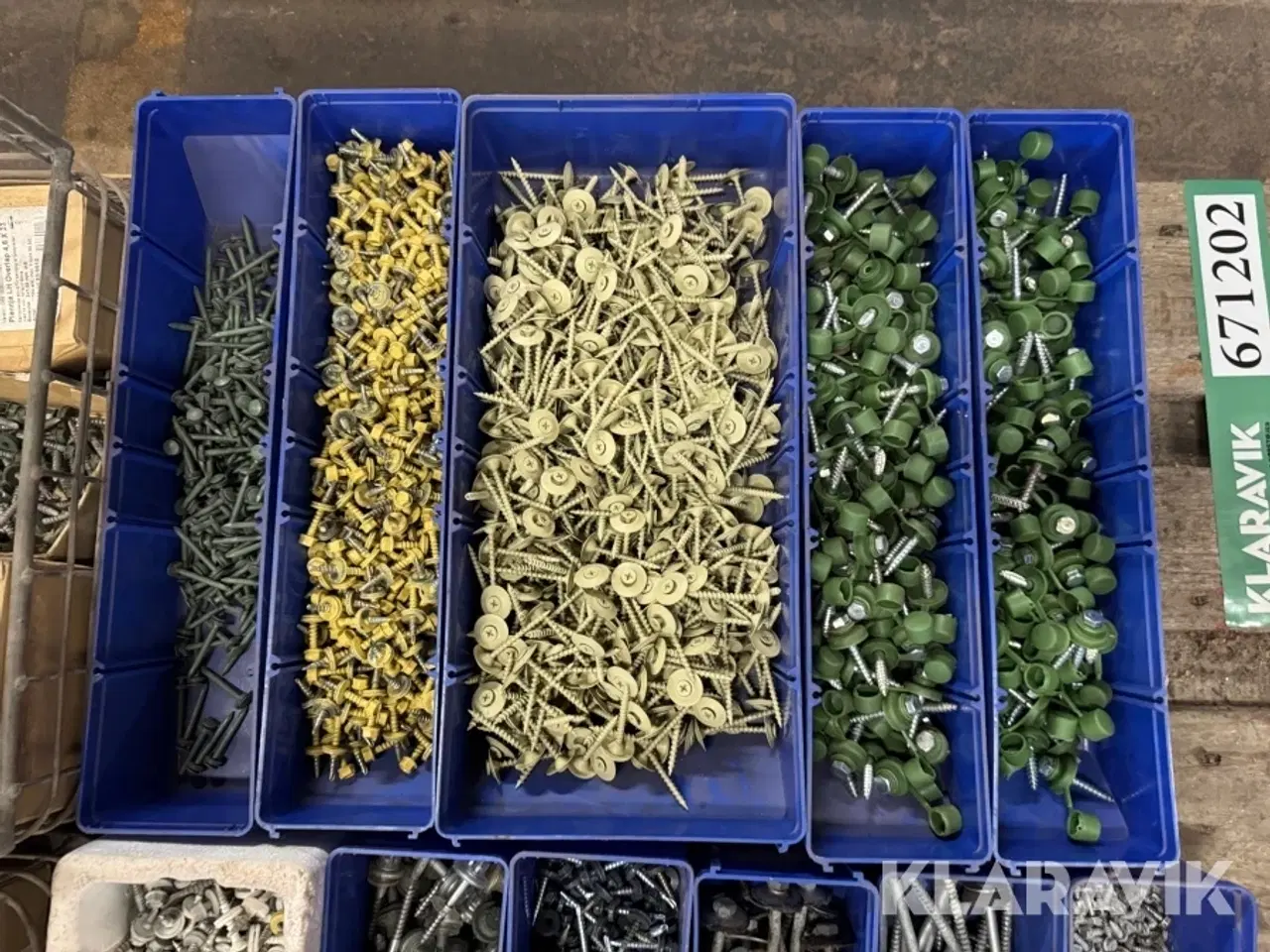 Billede 2 - Diverse skruer til stålplader LOT