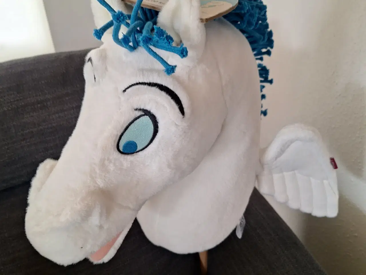 Billede 4 - Skøn Disney-kæphest ( ny ) sælges