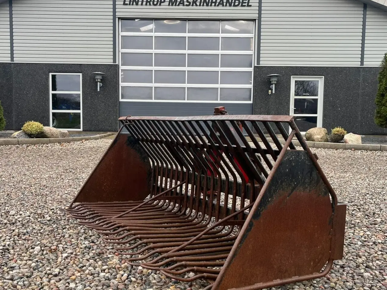 Billede 1 - - - - Roeskovl / Stengreb Med A-ramme ophæng