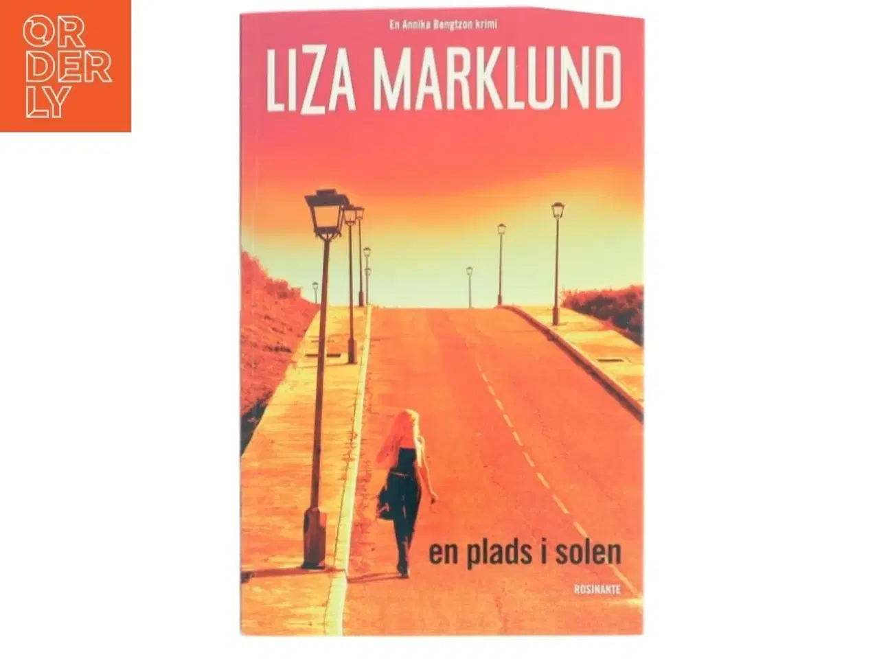 Billede 1 - En Plads I Solen af Liza Marklund (Bog)