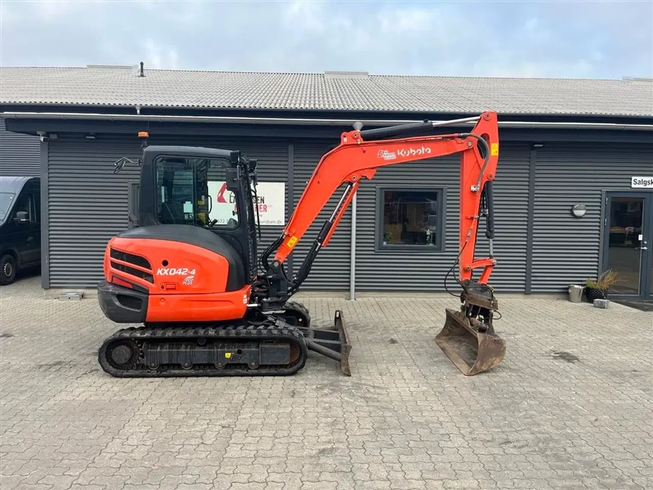 Billede 1 - Kubota Kx042-4 kipbar planer skovl