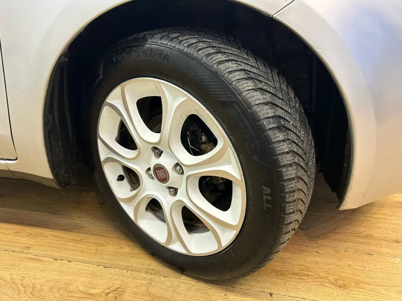 Billede 6 - Toyota Yaris 1,4 D-4D Linea Terra 90HK 5d