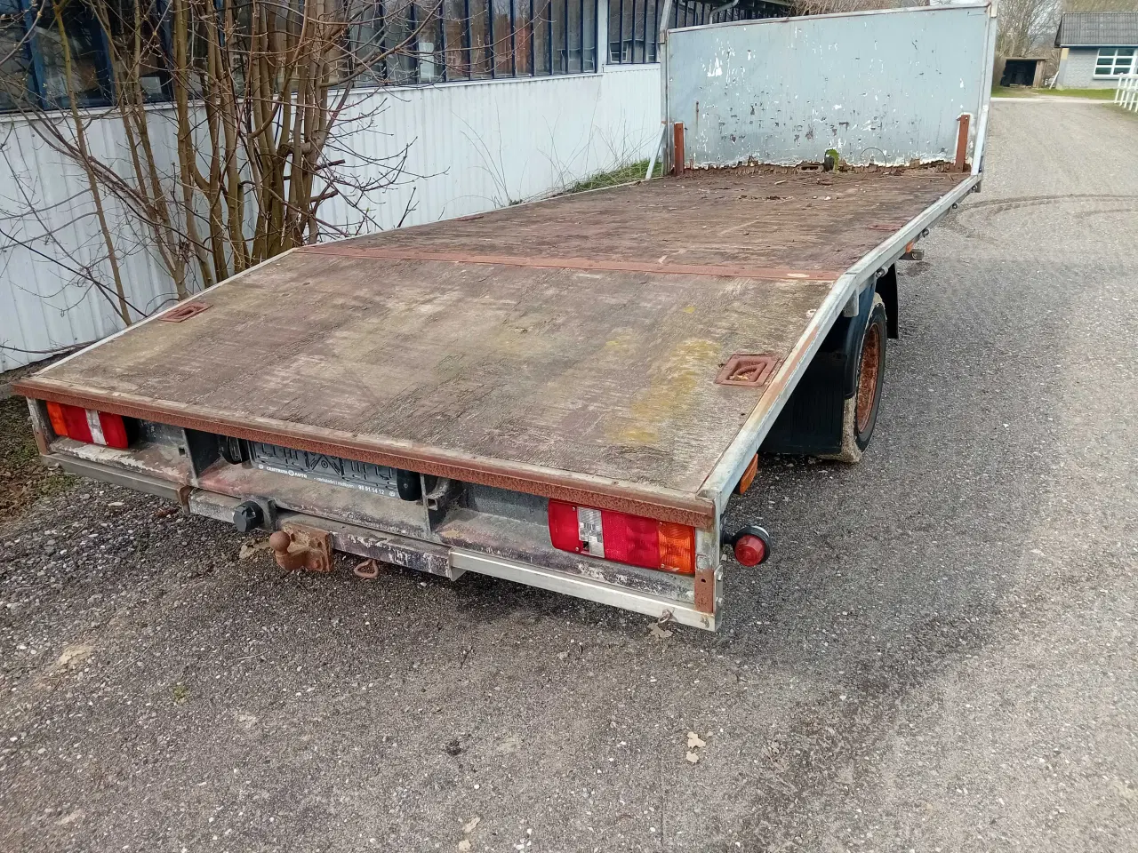 Billede 2 - Vogn med knæklad 