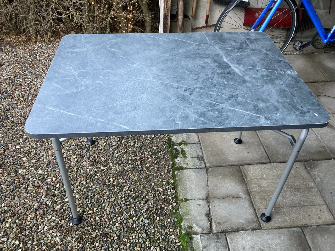 Billede 2 - Isabella letvægts campingbord