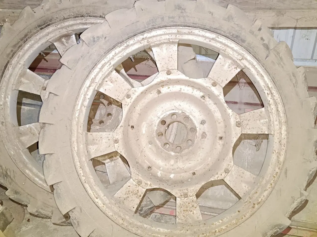 Billede 1 - - - - sprøjte hjul 9.5-44