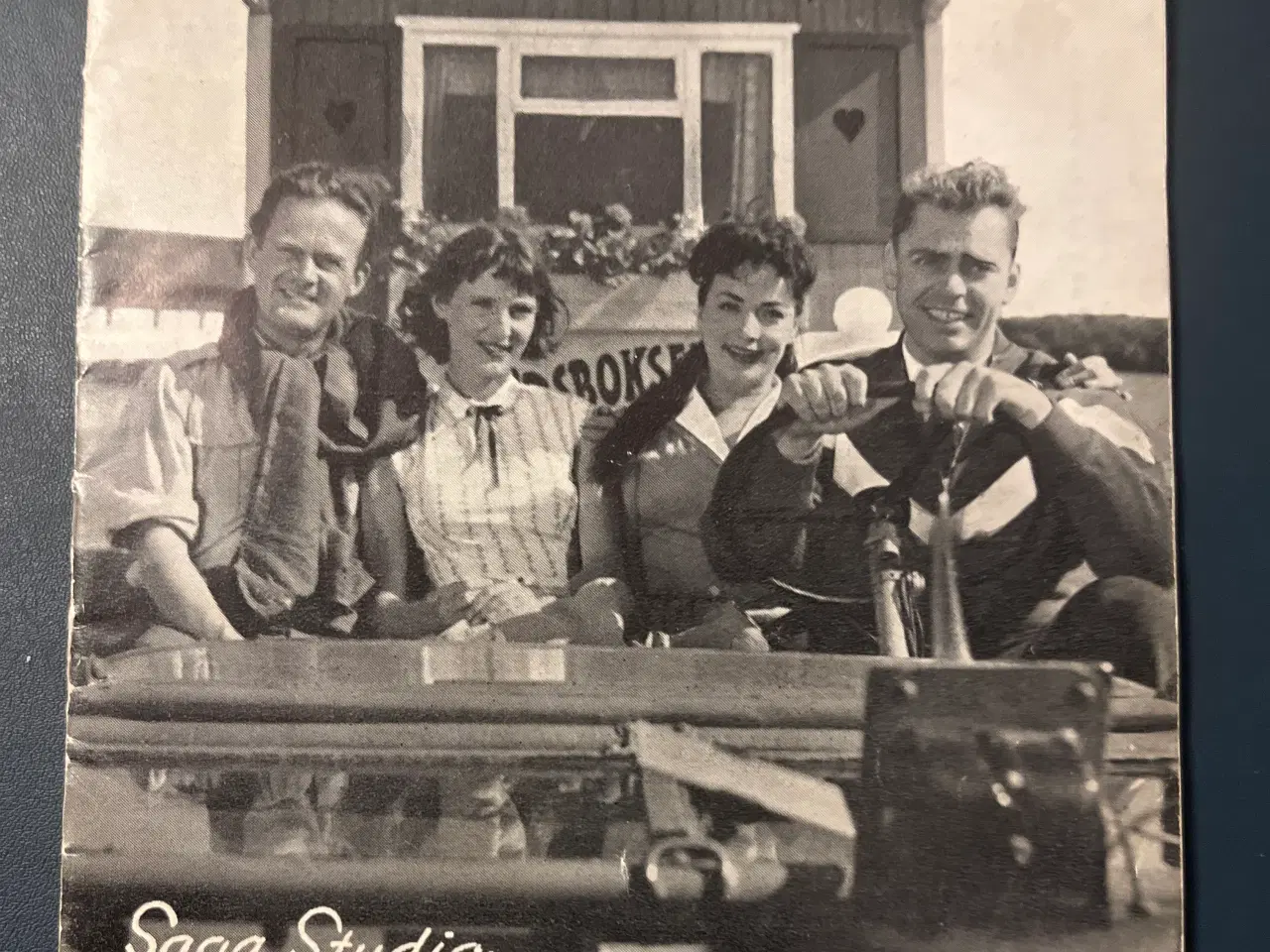 Billede 1 - Ta til marked i fjordby