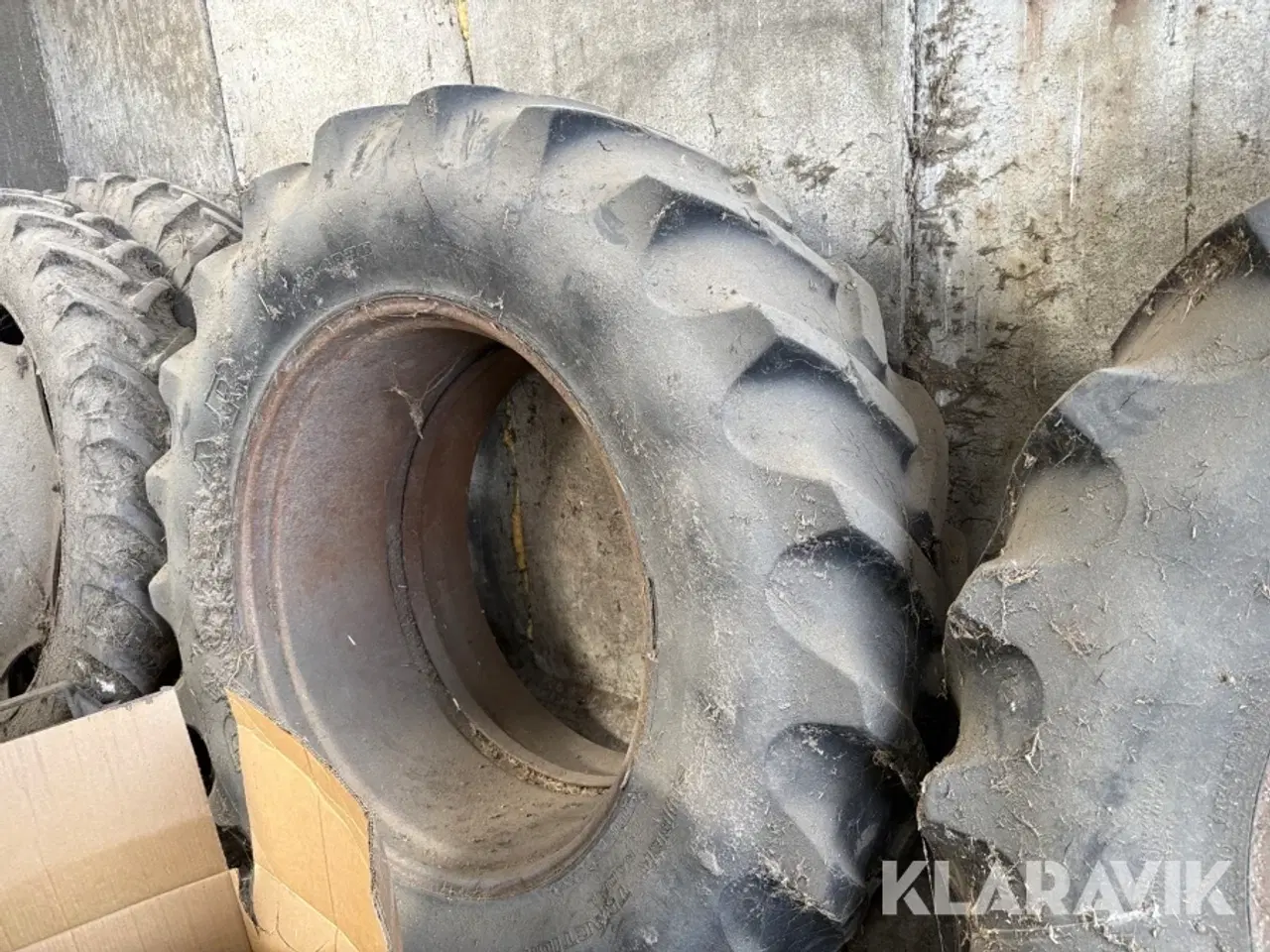 Billede 4 - Dæk med fælge 2 styk Goodyear Super traction