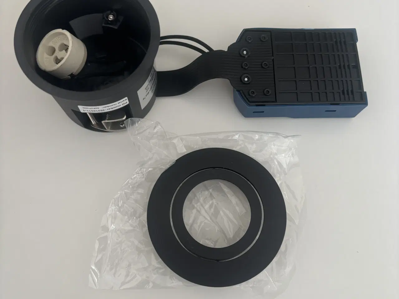 Billede 1 - 10 indbygnings spot i mat sort 