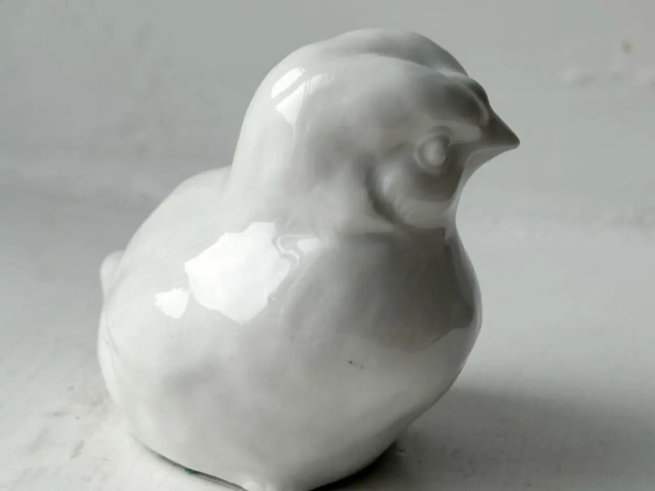 Billede 5 - Fugl, porcelæn, kylling, hvid glasur