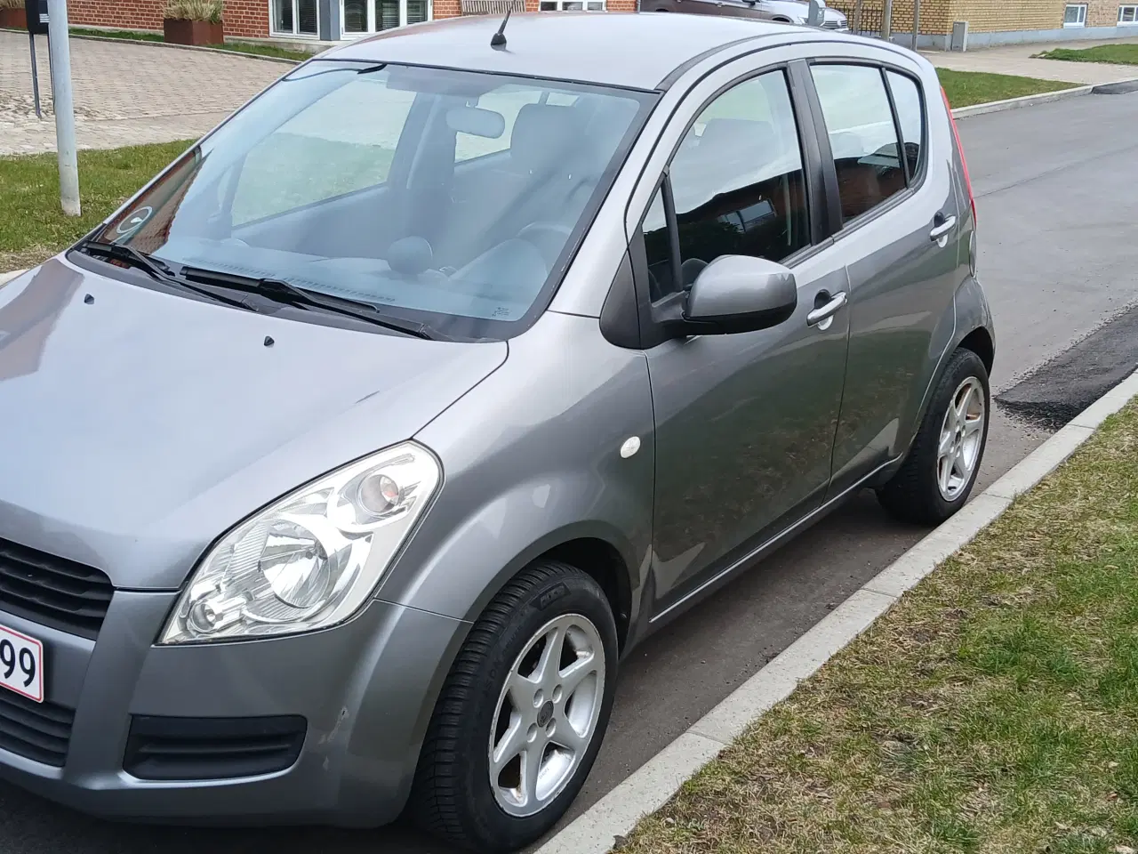 Billede 1 - Fin lille studenter vogn