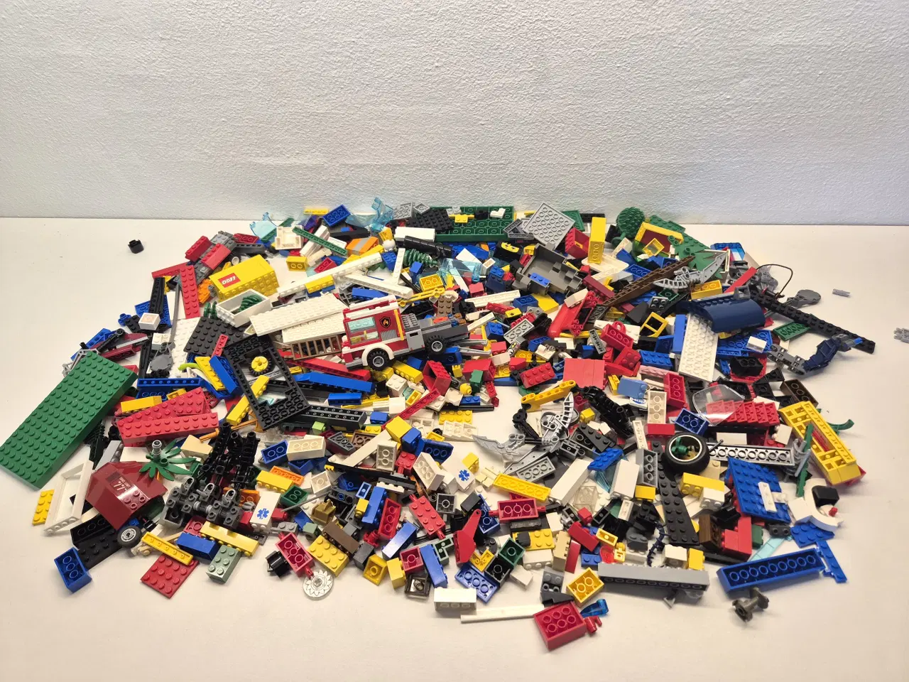 Billede 1 - Lego Blandet Sælges som vist